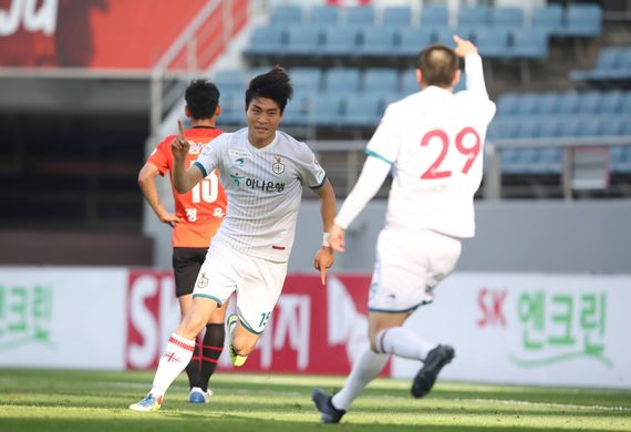 Nhận định soi kèo Daejeon Hana vs Jeju lúc 17h30 ngày 27/6/2025